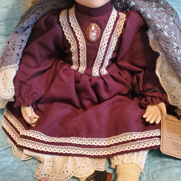 The BOYD'S COLLECTION Doll - Picture 3 of 12